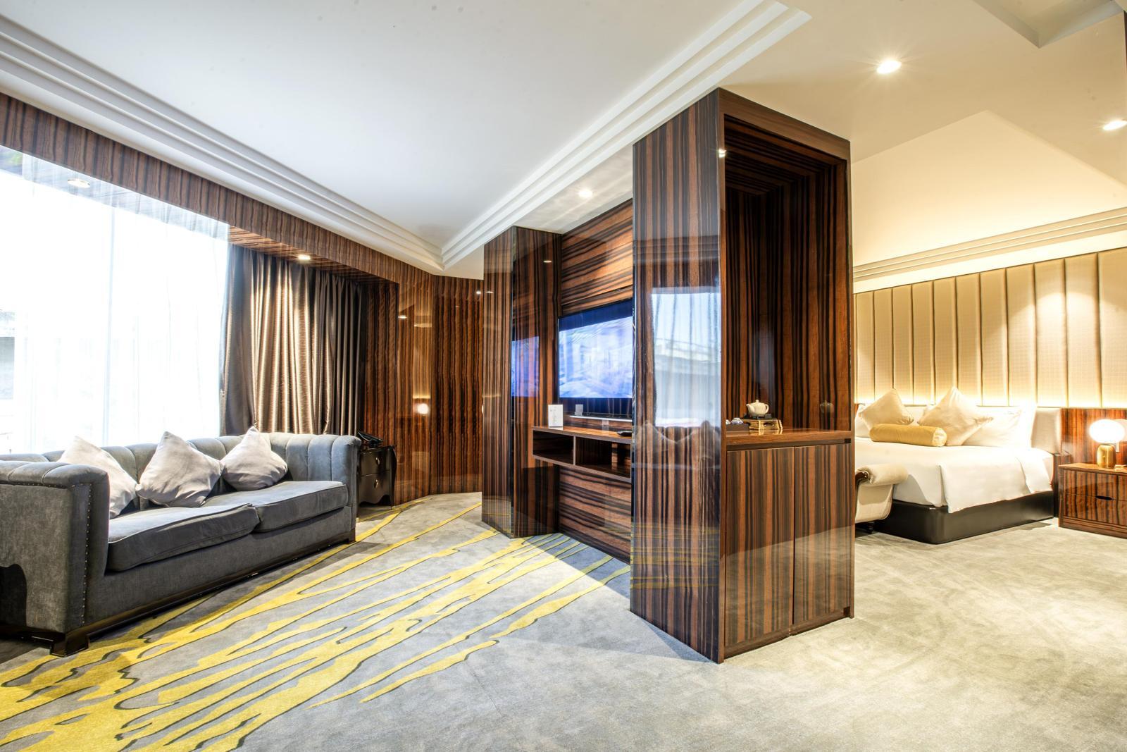 Studio Suite
