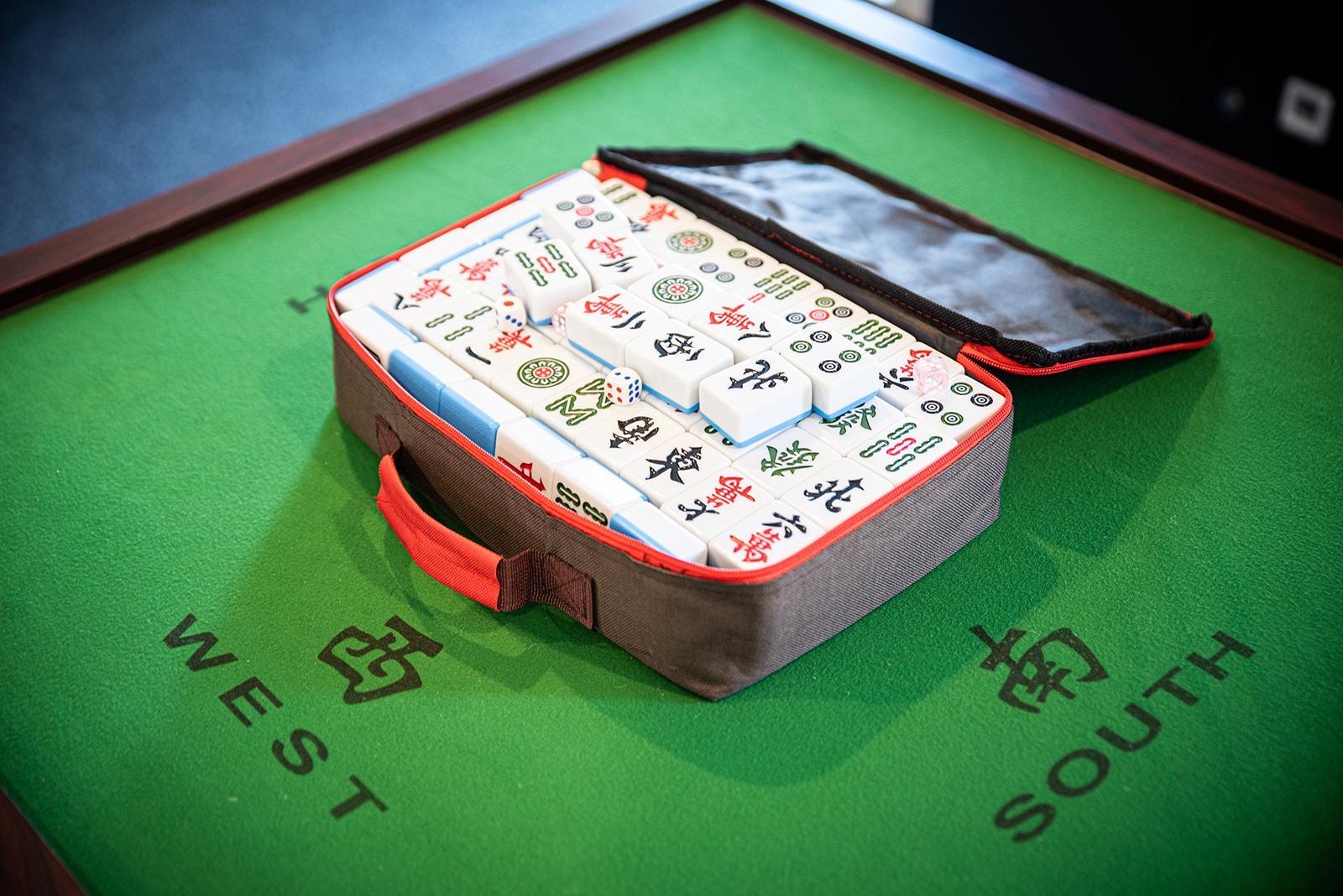 Super House - game room