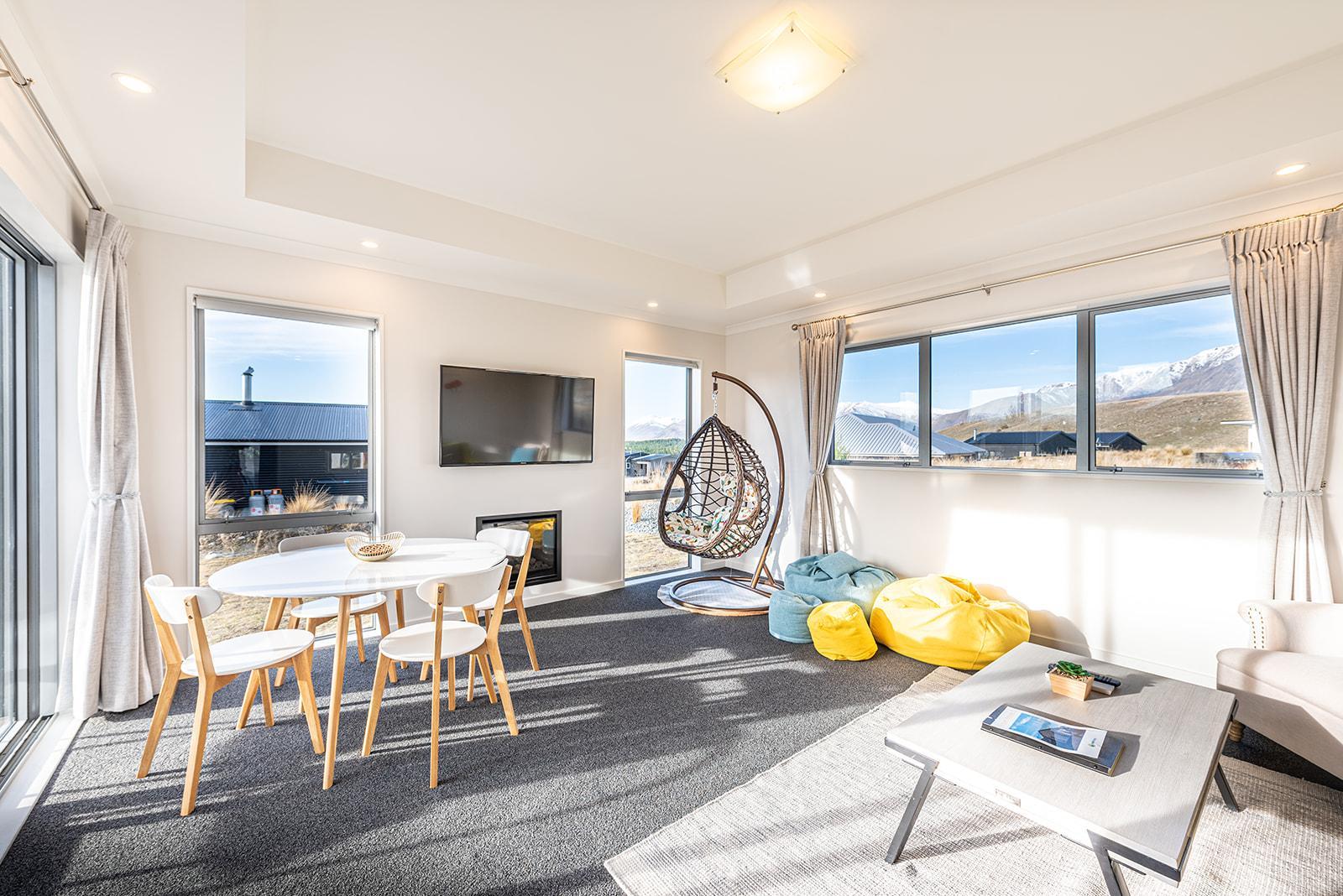 Super House - lounge