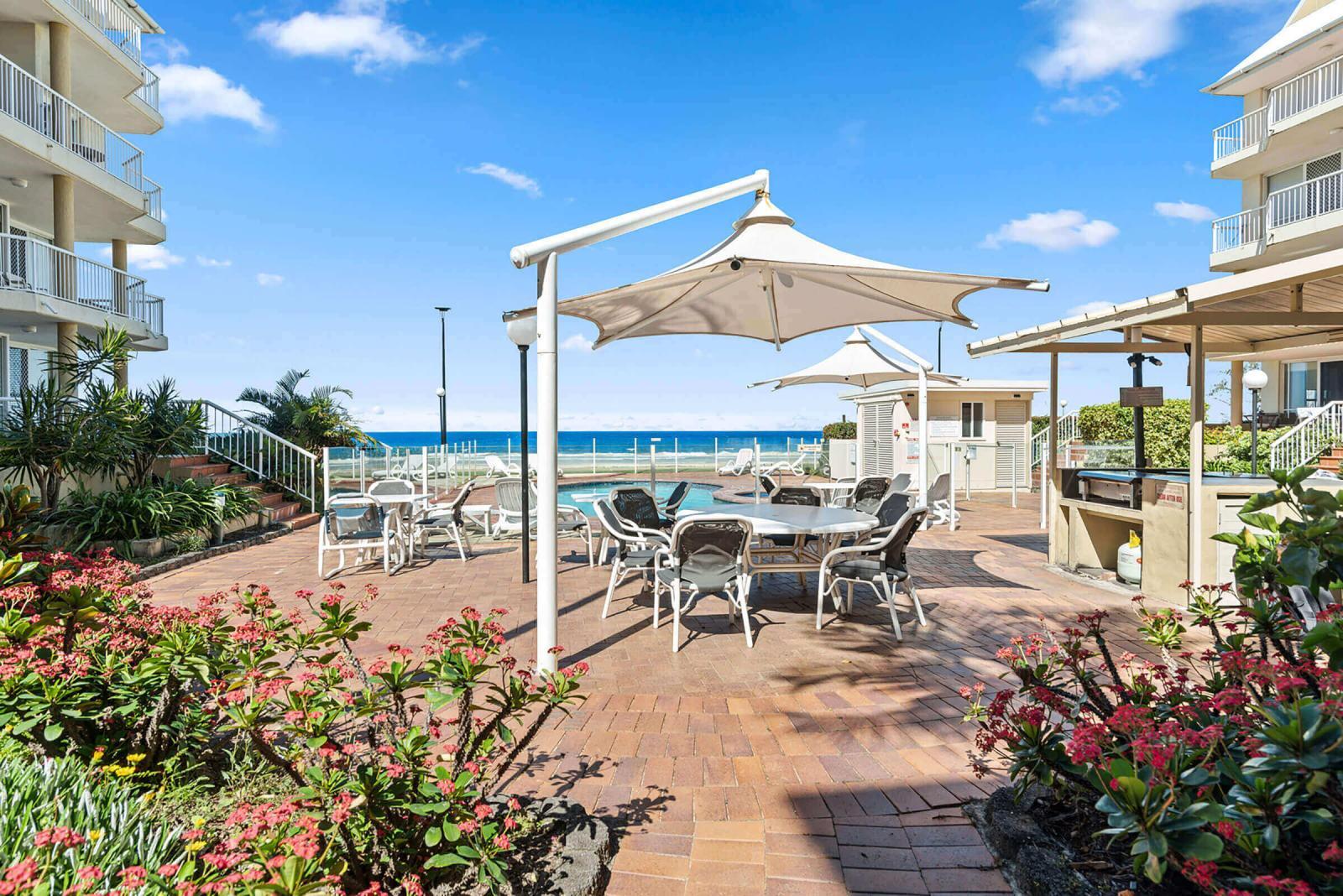 Crystal Beachfront Apartments