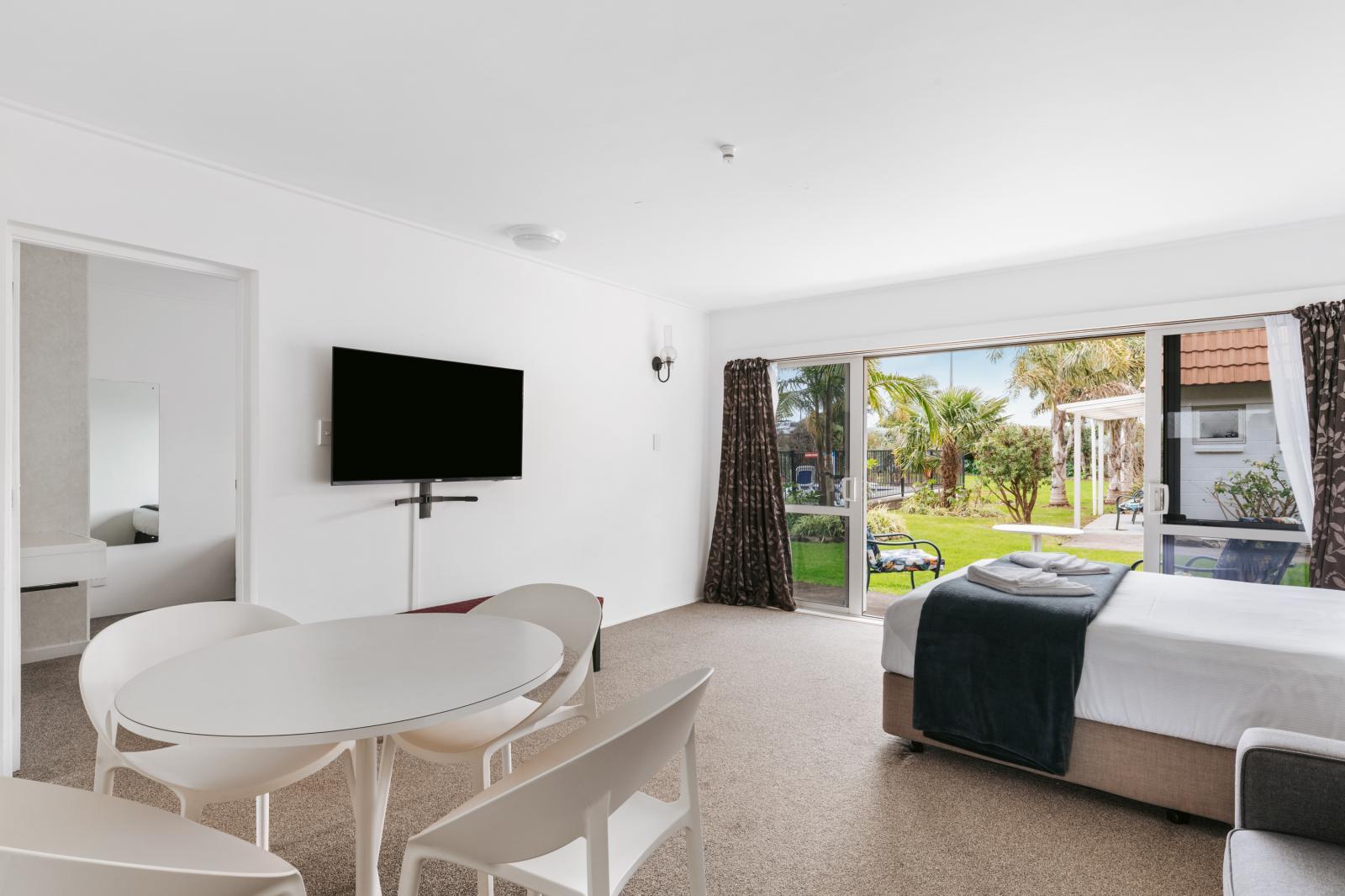 Avalon Motel