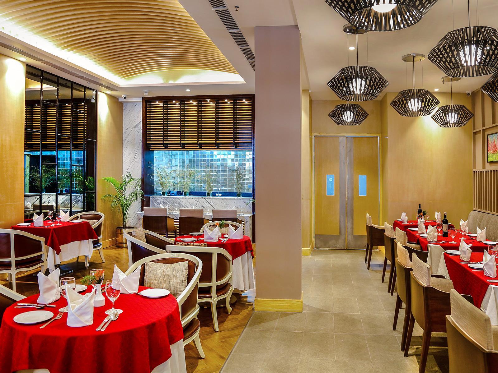 THE EVEREST HOTEL, KATHMANDU