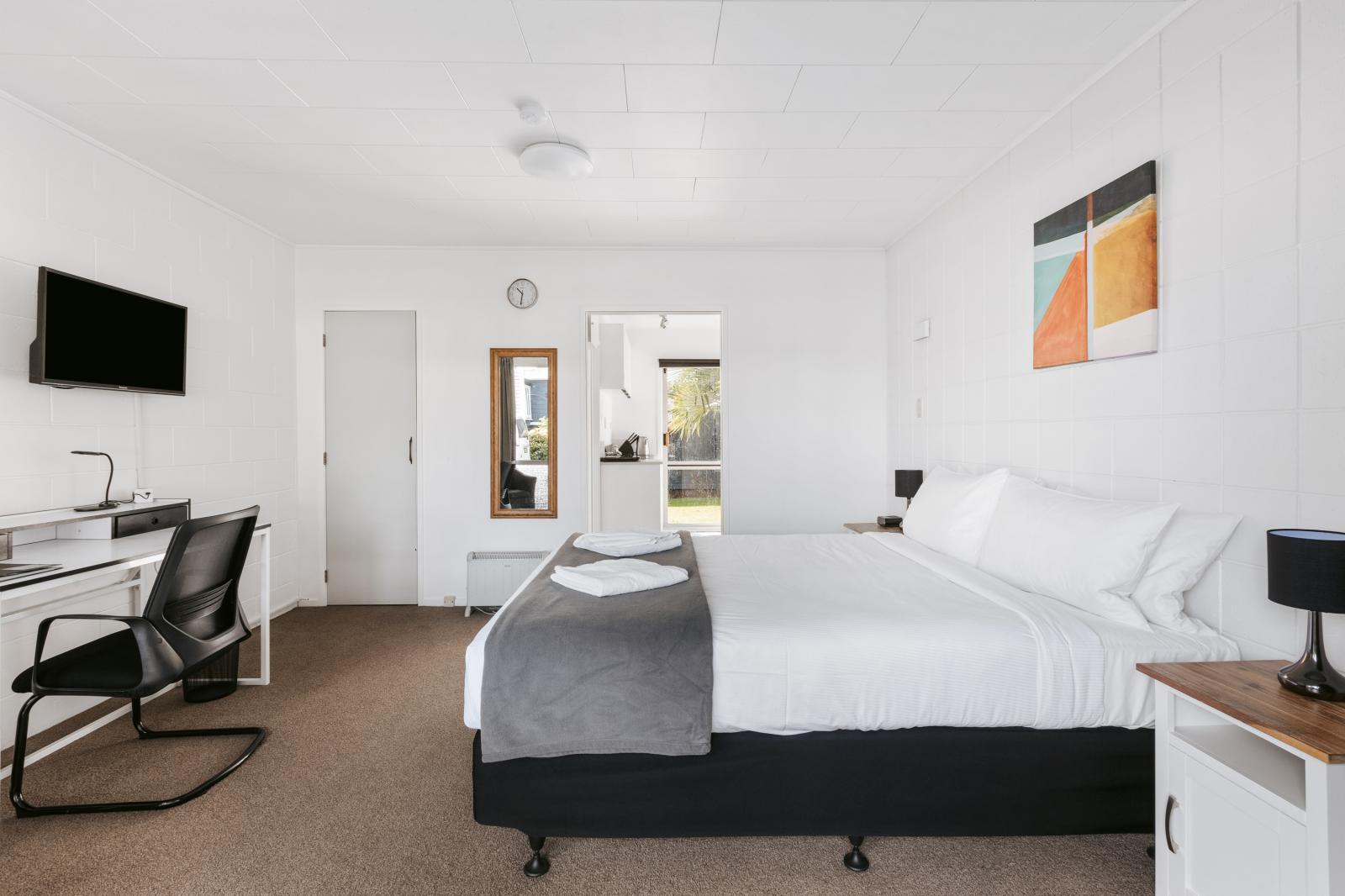 The Roselands Motel
