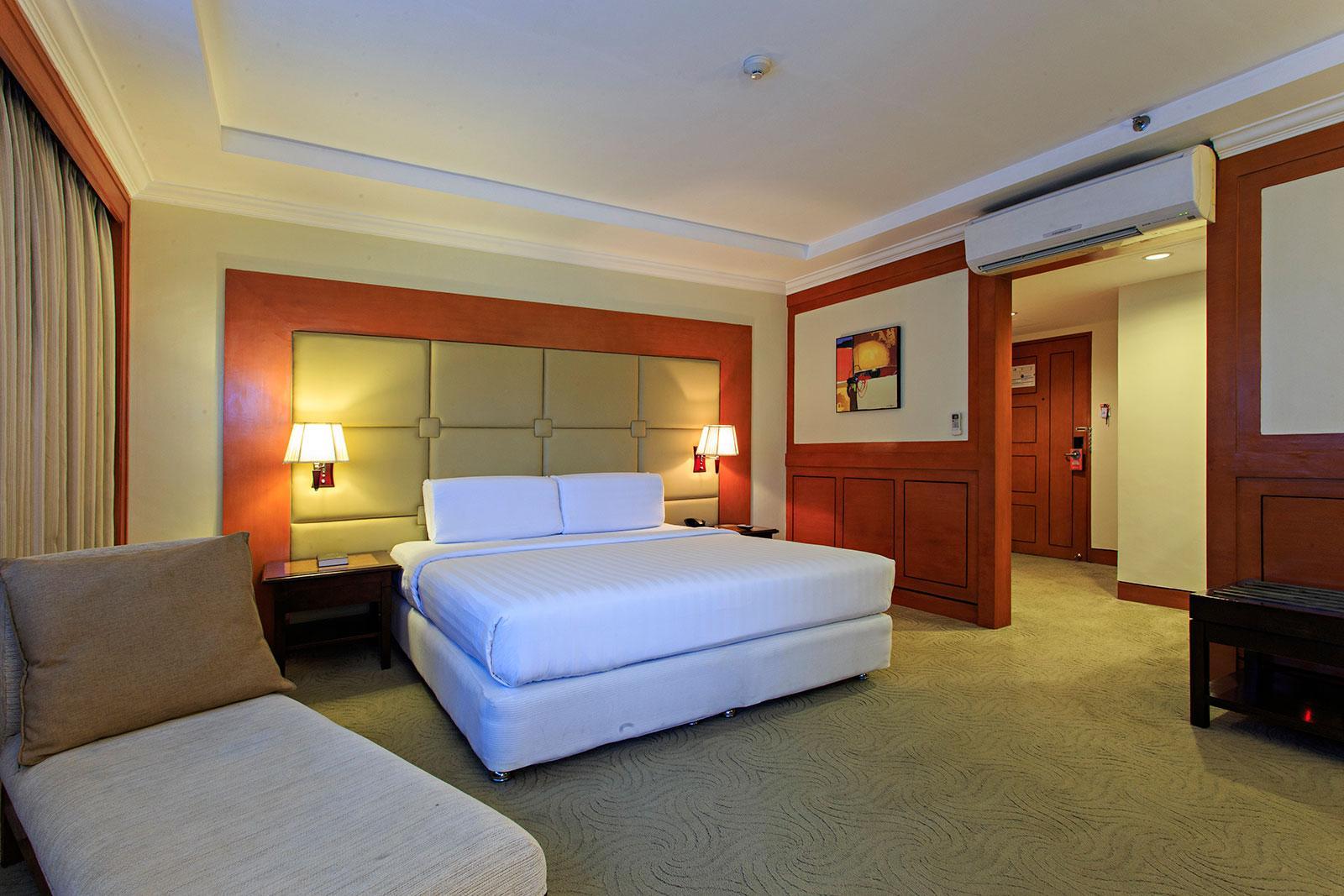 Boutique Plus Room