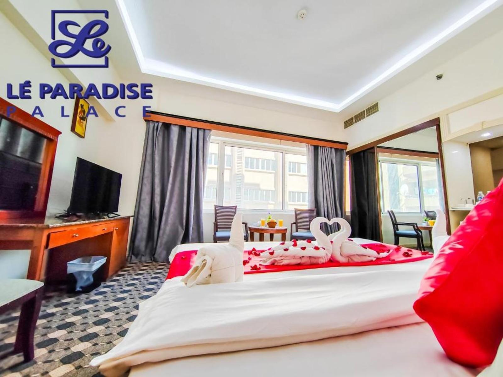 LE PARADISE PALACE HOTEL LLC
