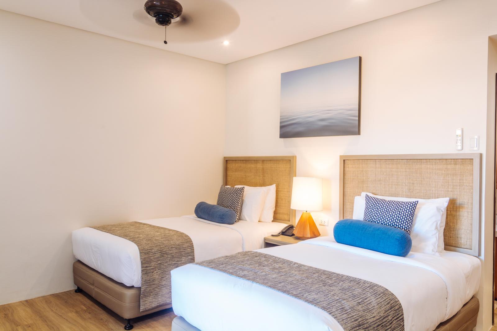2 Single Beds, Standard Room