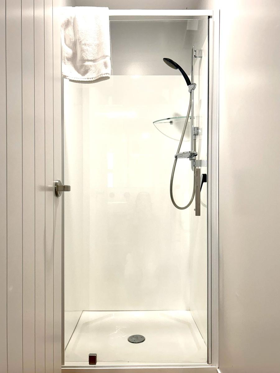 Bivouac Stars Suite - bathroom c