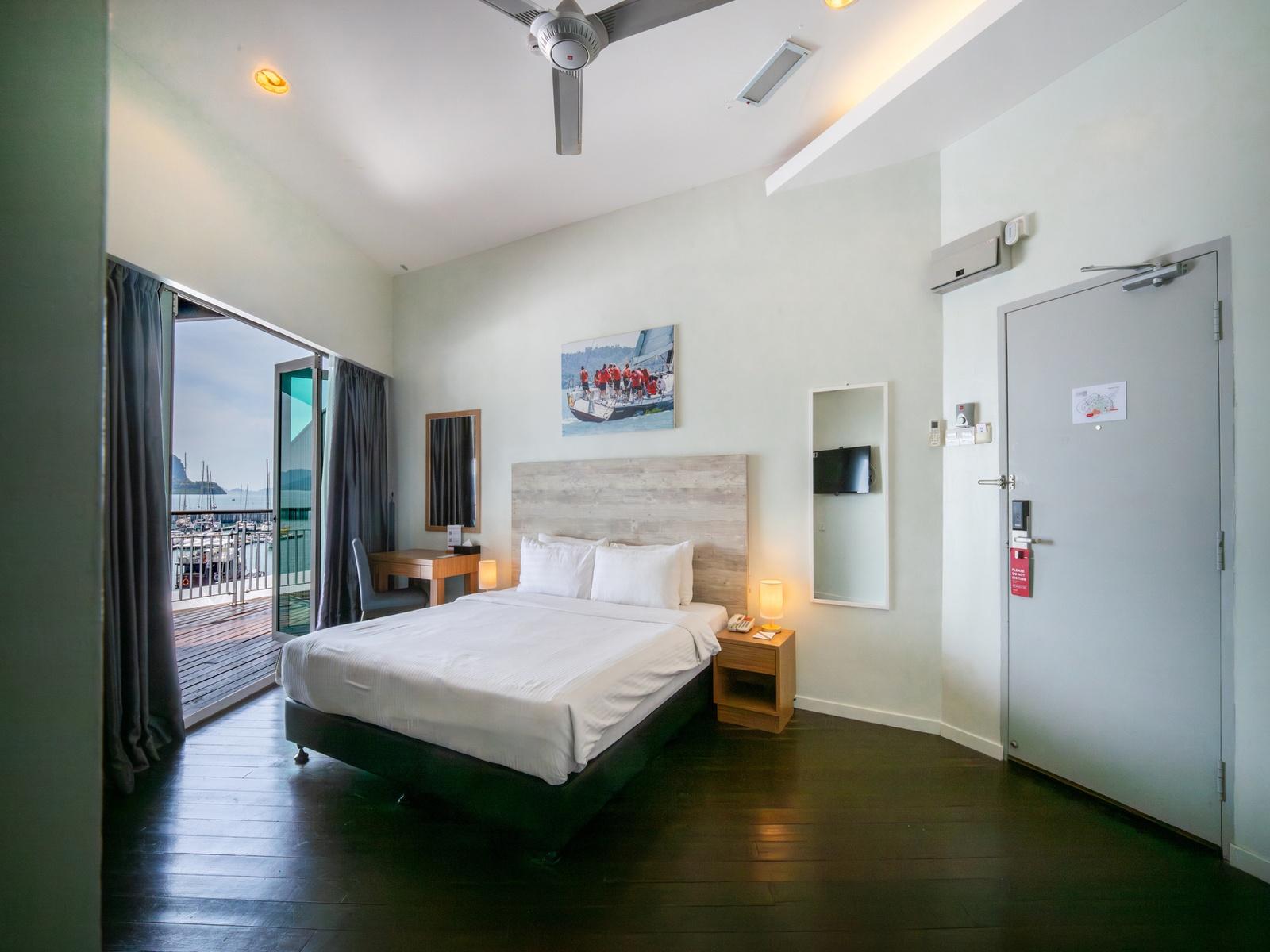 Executive Deluxe Seaview