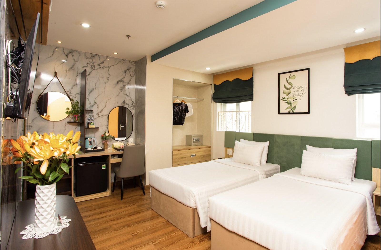 Sunrise Central Hotel