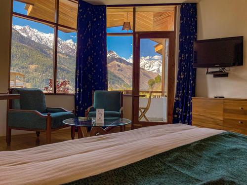 Balcony room